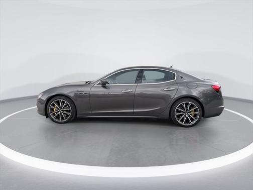 2023 Maserati Ghibli Modena Q4