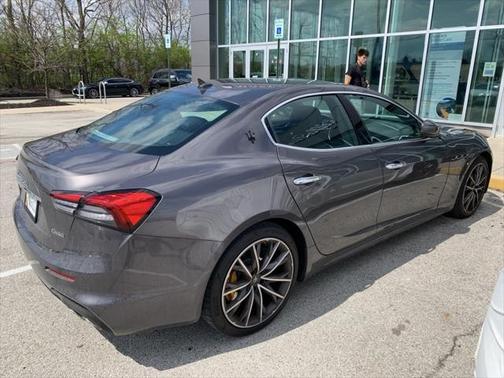 2023 Maserati Ghibli Modena Q4