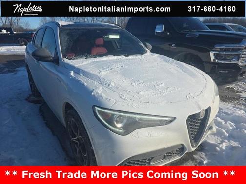 2023 Alfa Romeo Stelvio Veloce AWD