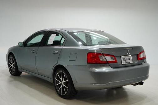 2009 Mitsubishi Galant Base