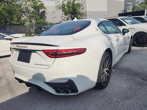 2024 Maserati GranTurismo Trofeo