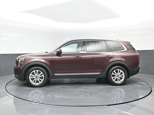 2022 Kia Telluride LX
