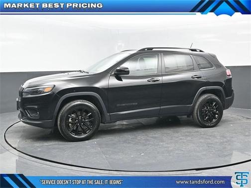 2023 Jeep Cherokee Altitude Lux