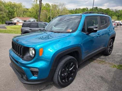 Metallic 2022 Jeep Renegade Altitude