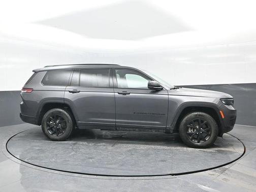 2024 Jeep Grand Cherokee L Laredo