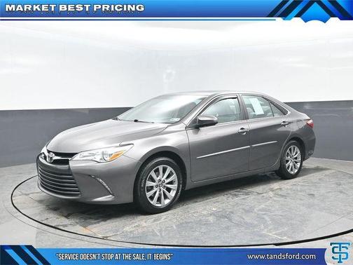 2016 Toyota Camry XLE