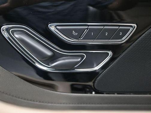 2022 Lincoln Aviator Standard AWD