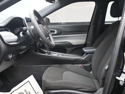 Diamond Black 2025 Jeep Compass Sport