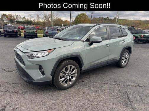 2020 Toyota RAV4 XLE Premium