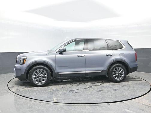 2024 Kia Telluride LX
