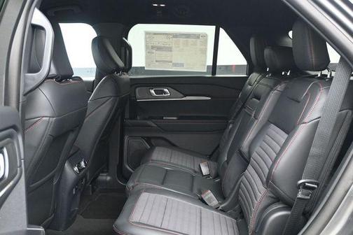Carbonized Gray Metallic 2026 Ford Explorer ST-Line