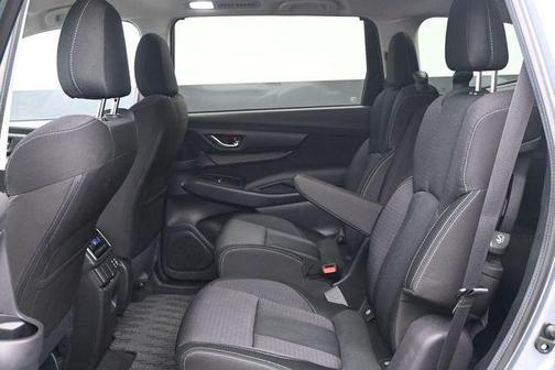 Ice Silver Metallic 2025 Subaru Ascent Premium