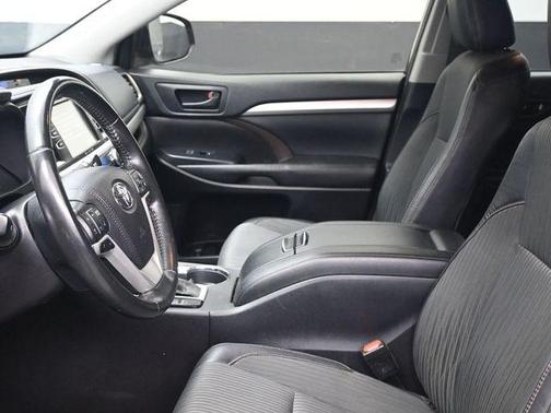2019 Toyota Highlander LE Plus