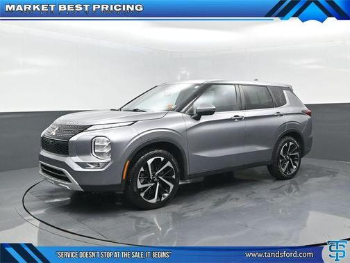 2022 Mitsubishi Outlander SE