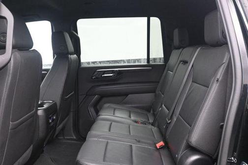 Black 2025 Chevrolet Suburban Z71