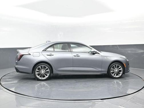 2022 Cadillac CT4 Sport