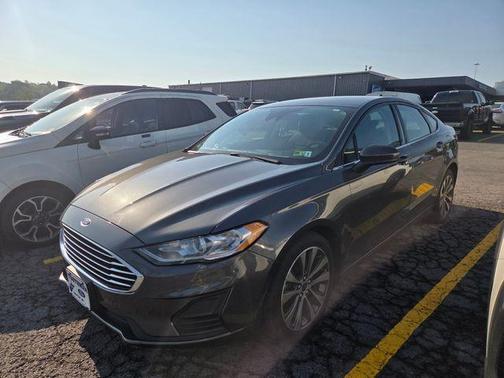 Magnetic 2020 Ford Fusion SE
