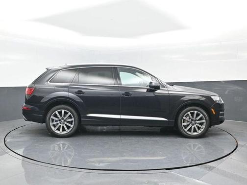 2019 Audi Q7 55 Premium