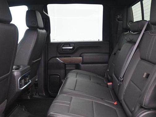 2022 Chevrolet Silverado 2500 High Country