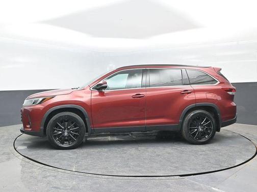 Salsa Red Pearl 2019 Toyota Highlander SE