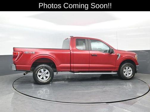 Rapid Red Metallic Tinted Clearcoat 2021 Ford F-150 XLT
