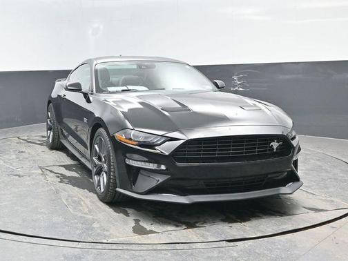 2021 Ford Mustang EcoBoost