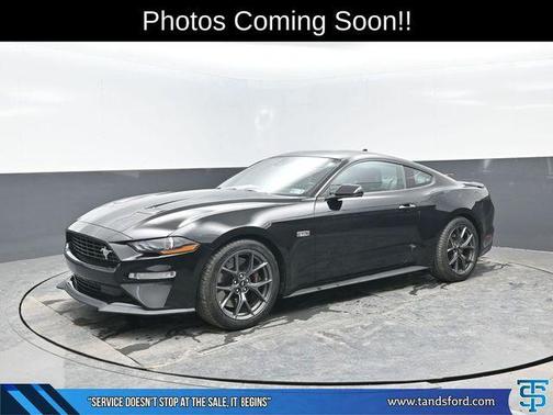 2021 Ford Mustang EcoBoost