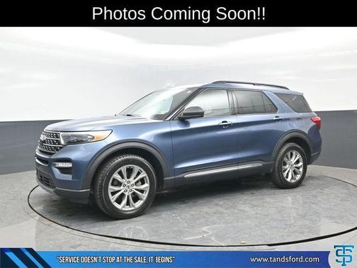 Blue 2020 Ford Explorer XLT