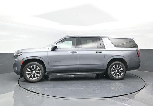 2022 Chevrolet Suburban LT