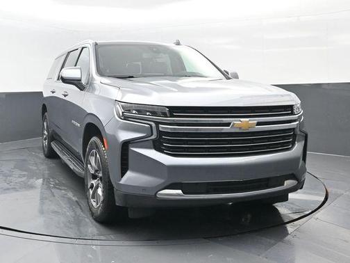 2022 Chevrolet Suburban LT