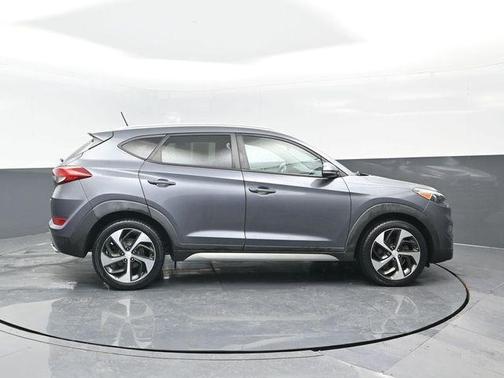 2017 Hyundai TUCSON Sport