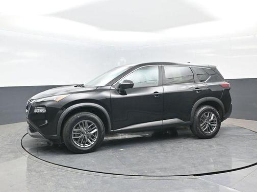 Black 2023 Nissan Rogue S