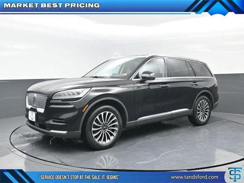 2022 Lincoln Aviator Standard AWD