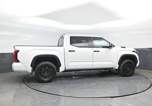 Ice 2026 Toyota Tundra Hybrid TRD Pro