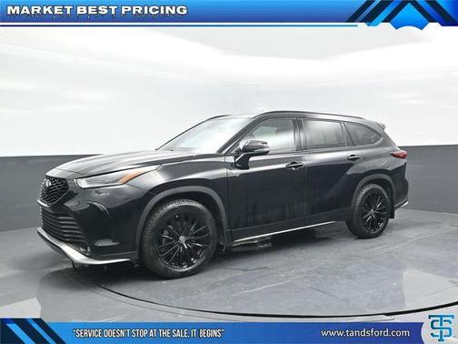 2023 Toyota Highlander XSE