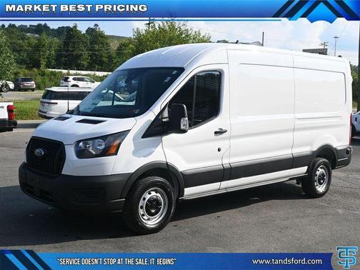 2025 Ford Transit-250 148 WB Medium Roof Cargo