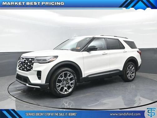 2025 Ford Explorer Platinum