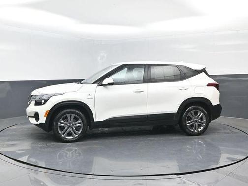 2022 Kia Seltos LX