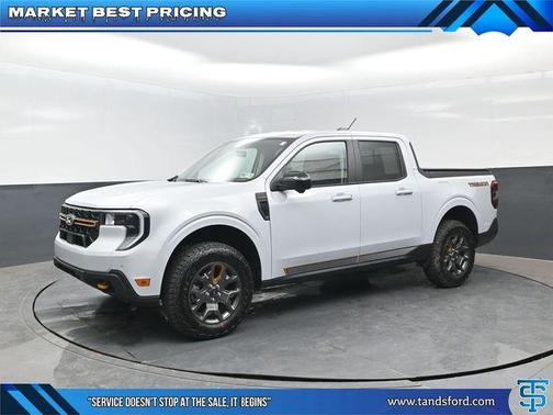 White Metallic 2025 Ford Maverick Tremor