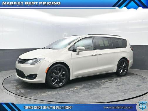 2019 Chrysler Pacifica Limited