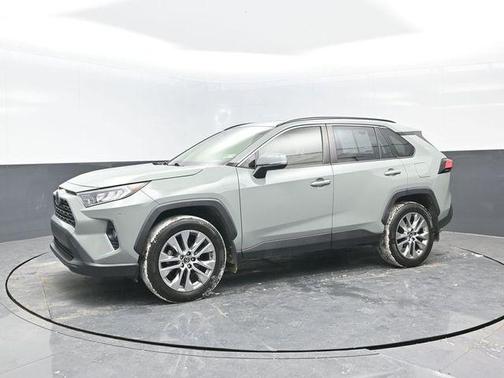 2019 Toyota RAV4 XLE Premium