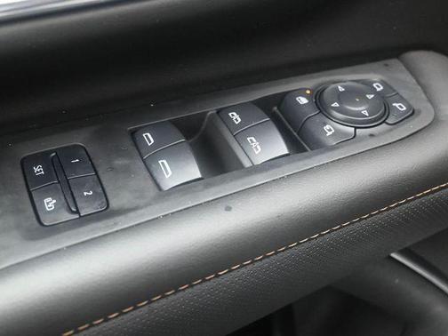 2024 GMC Yukon XL AT4