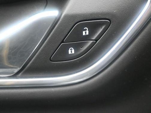 2024 GMC Yukon XL AT4