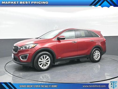 2017 Kia Sorento LX