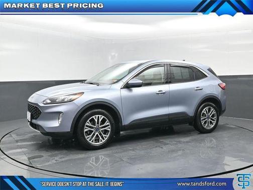 2022 Ford Escape SEL