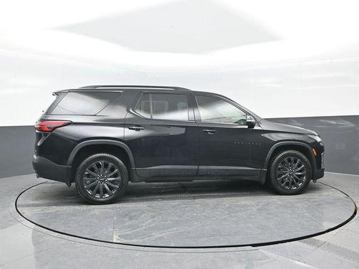 2022 Chevrolet Traverse RS