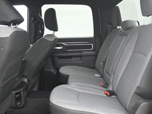 Bright White Clearcoat 2024 RAM 2500 BIG HORN