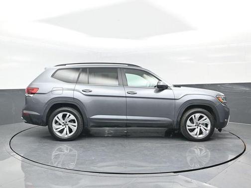 2022 Volkswagen Atlas 2.0T SE