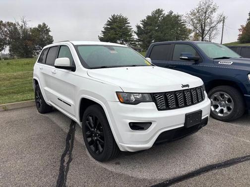 2018 Jeep Grand Cherokee Altitude
