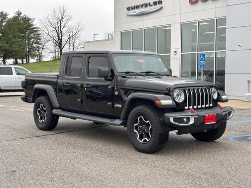 2021 Jeep Gladiator Overland
